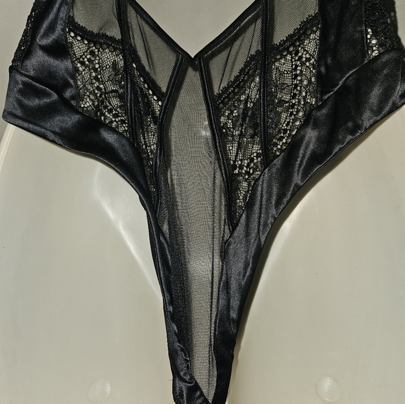 Honey Birdette Jacqui Bodysuit size 34C or 34DD new - Picture 9 of 9